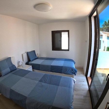Parque Santiago I - 2 Bedroom - 1 Bathroom - Open Plan Living - Kitchen Area - Extra Large Balcony - First Floor Apartment Playa de las Americas (Tenerife) Exterior foto